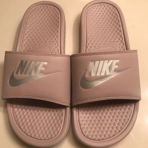Nike women’s sandals size 9
